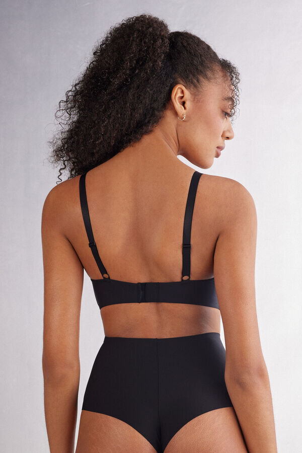 Adele Wireless Boost -kolmiorintaliivit Ultralight Microfiberista Adele Wireless Boost -kolmiorintaliivit Ultralight Microfiberista