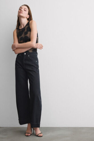 Aistillinen tekstuurinen Lace Bodysuit