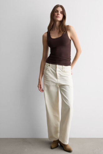 Erittäin mukava tankkitoppi