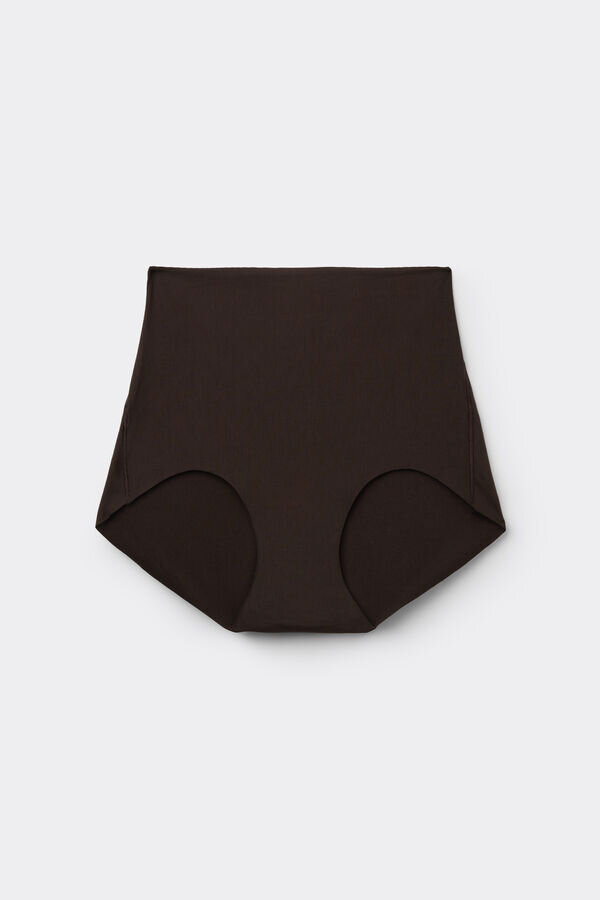 Erittäin mukavat korkeavyötäröiset hipsterit Erittäin mukavat korkeavyötäröiset hipsterit