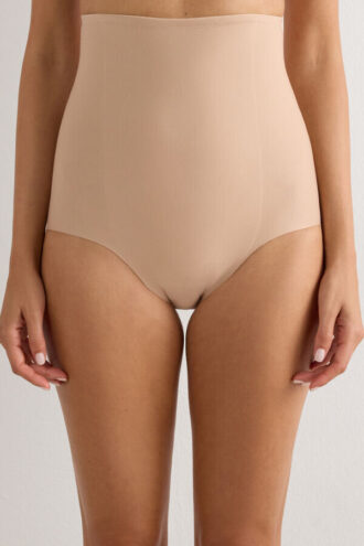 Korkea vyötäröinen muotoileva hipster-malli saumattomasta mikrokuidusta