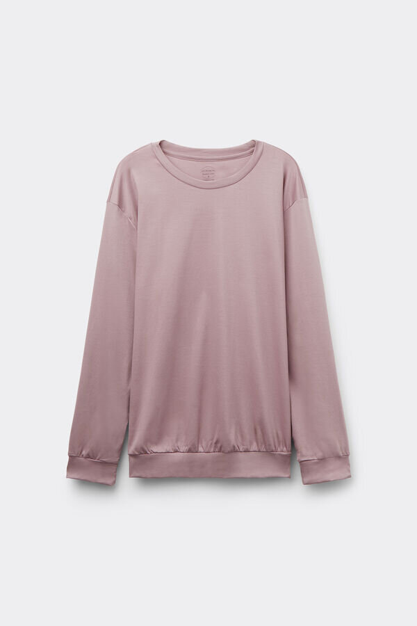 Korkealaatuinen puuvillainen pitkähihainen pusero puuvillasta Korkealaatuinen puuvillainen pitkähihainen pusero puuvillasta