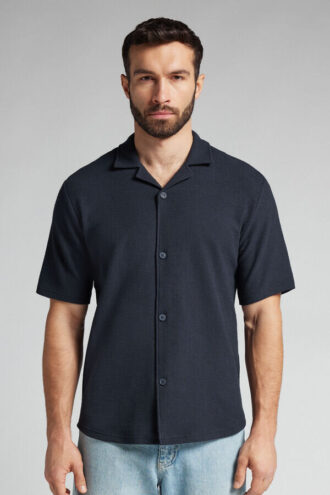 Lyhythihainen keilapaita