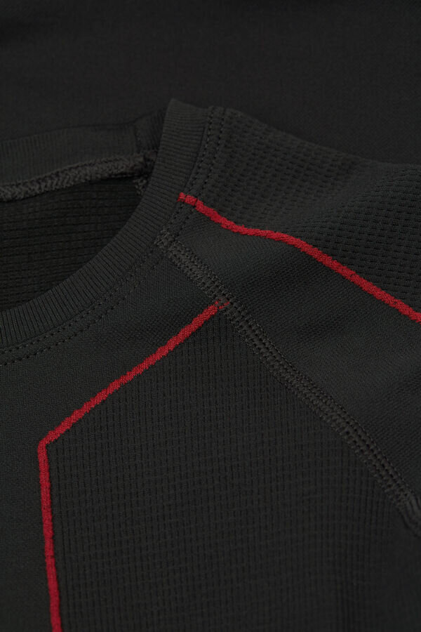 Lyhythihainen tekninen urheilupaita Lyhythihainen tekninen urheilupaita