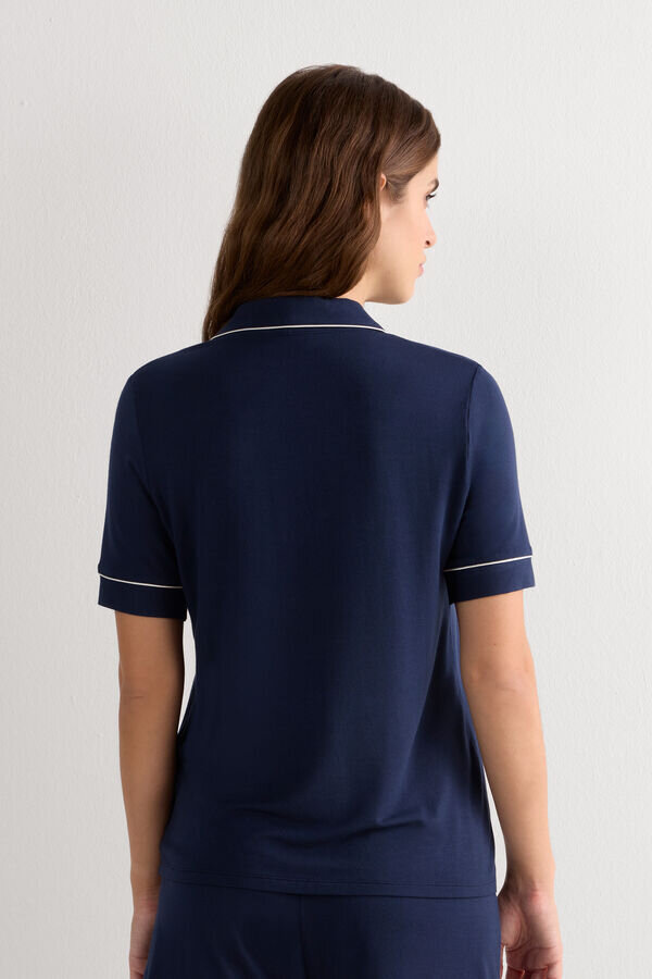 Modaalista valmistettu lyhythihainen napituspaita Modaalista valmistettu lyhythihainen napituspaita