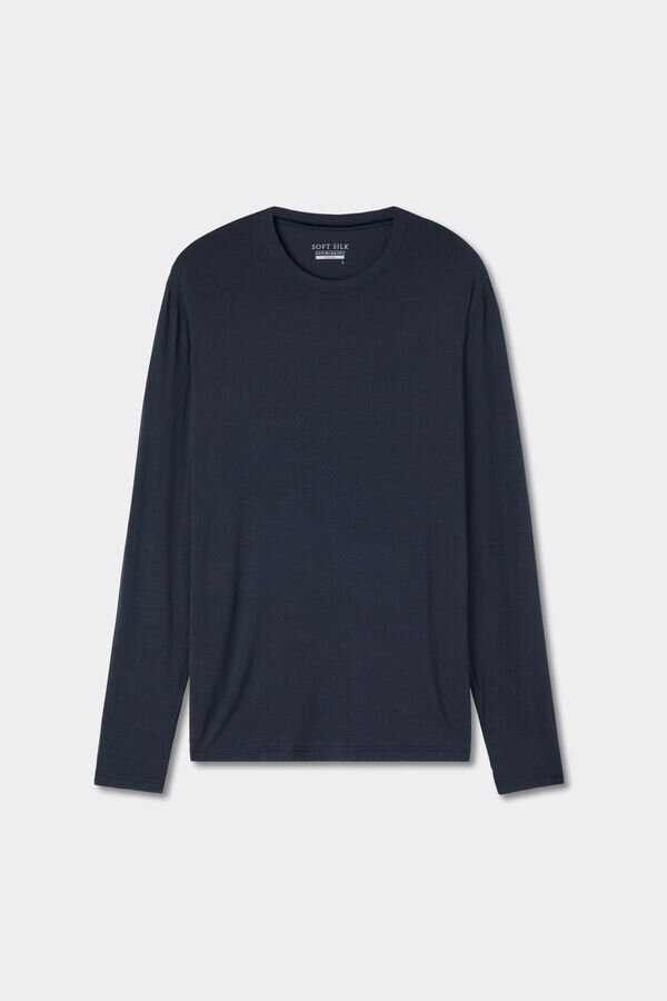 Pehmeä silkkinen pitkähihainen pusero Pehmeä silkkinen pitkähihainen pusero