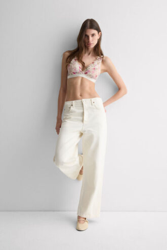 Pretty Flowers-kukkakuvioinen Lara-kolmiorintaliivi