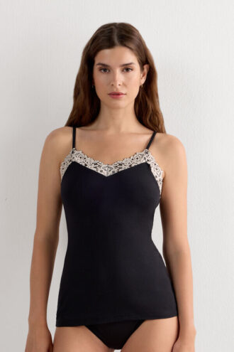 Pretty Flowers -modaalinen toppi