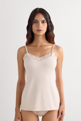 Pretty Flowers -modaalinen toppi