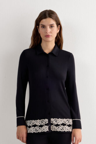 Pretty Flowers -napituspaita modaalista