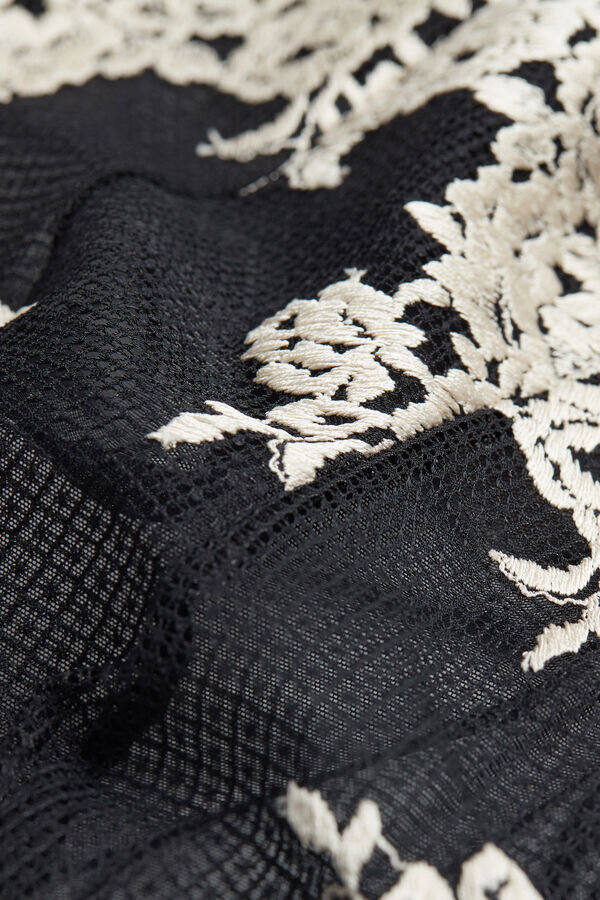 Pretty Flowers -tyllinen ja Lace Bodysuit Pretty Flowers -tyllinen ja Lace Bodysuit