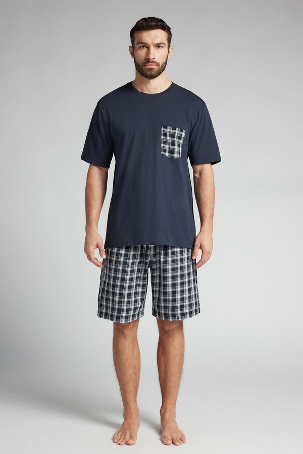 Ruudullinen ja puuvillainen lyhyt pyjama Ruudullinen ja puuvillainen lyhyt pyjama