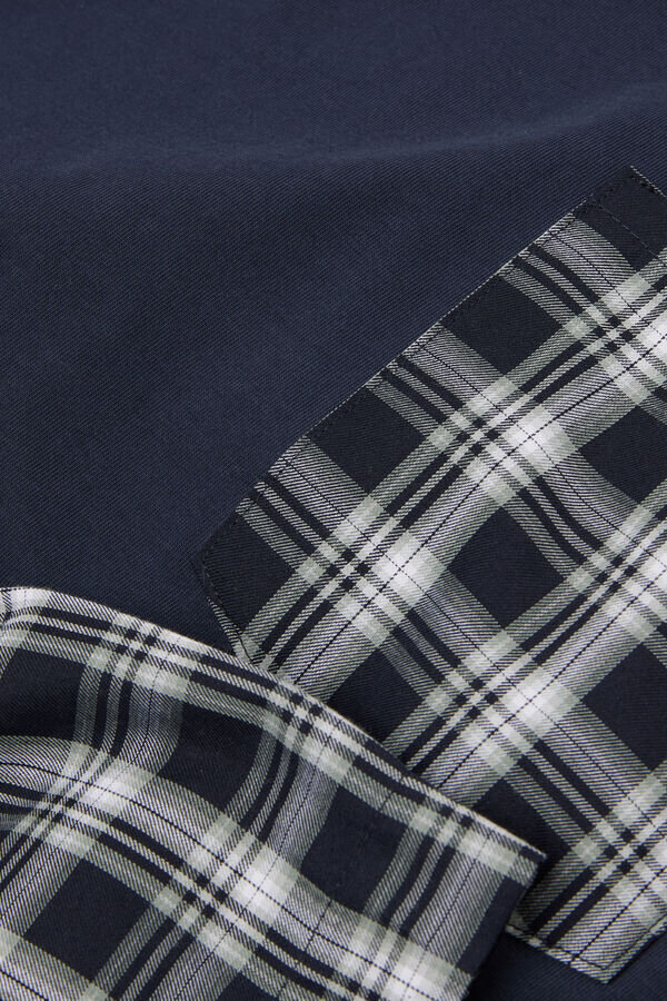 Ruudullinen ja puuvillainen lyhyt pyjama Ruudullinen ja puuvillainen lyhyt pyjama