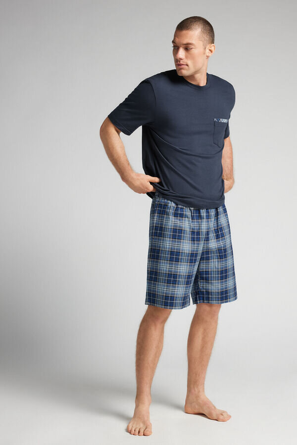 Ruudullinen kangas- ja puuvillainen lyhyt pyjama Ruudullinen kangas- ja puuvillainen lyhyt pyjama