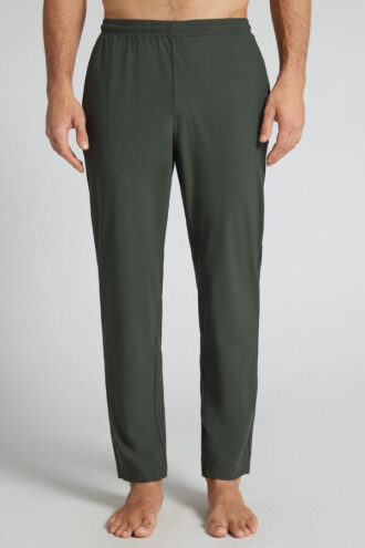 Silitystä vailla olevat housut