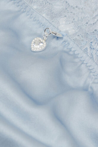 Silkkiset kukat -silkki- ja pitsialushousut