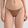 Thong, jossa on Ultralight Microfiber-nauhat Thong, jossa on Ultralight Microfiber-nauhat