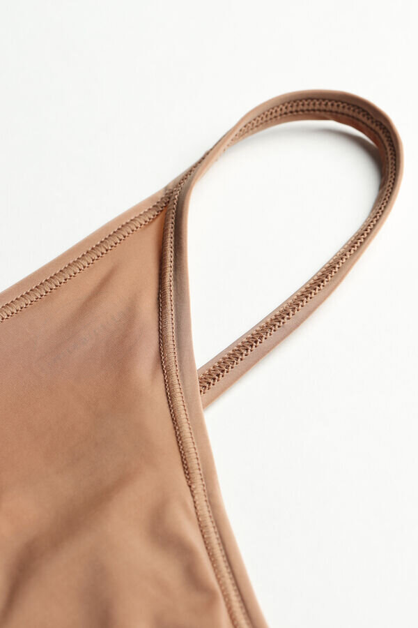 Thong, jossa on Ultralight Microfiber-nauhat Thong, jossa on Ultralight Microfiber-nauhat