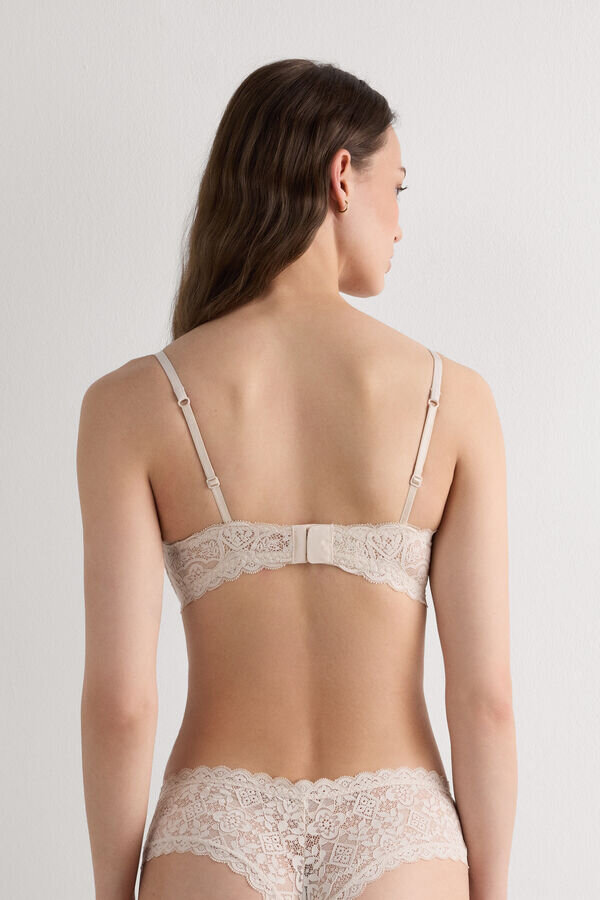 Tiziana-pitsinen kolmiorintaliivi Tiziana-pitsinen kolmiorintaliivi