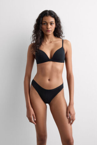 Ultrakevyt puuvillainen Tiziana-kolmiorintaliivi Ultrakevyt puuvillainen Tiziana-kolmiorintaliivi